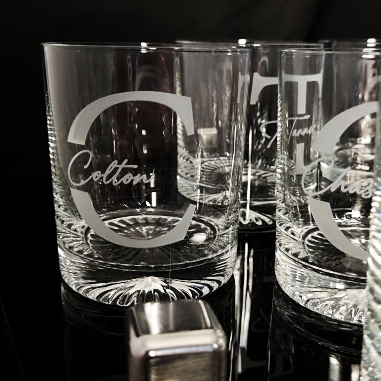 Personalized Whiskey Glasses for Groomsmen Proposal Gift Ideas 11oz Whisky Glass Premium Engraved Old Fashion Bachelor Wedding Party Favor