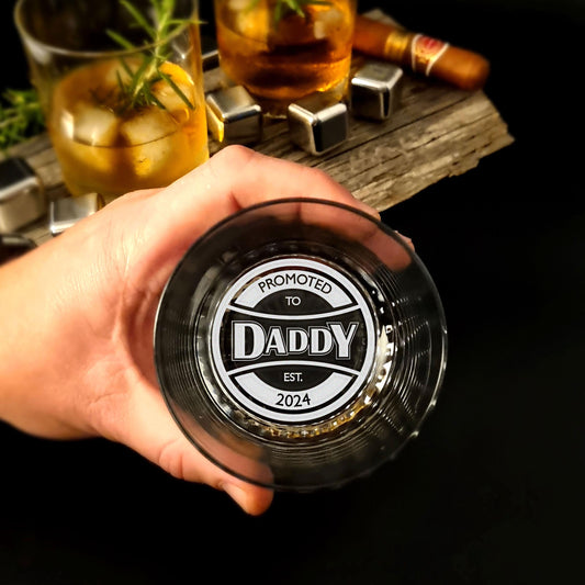 Personalized Whiskey Glass Gift for Dads with Est Date Perfect for New Dads or Father's Day, Daddy Est Year Glass, Gift for Dads to be